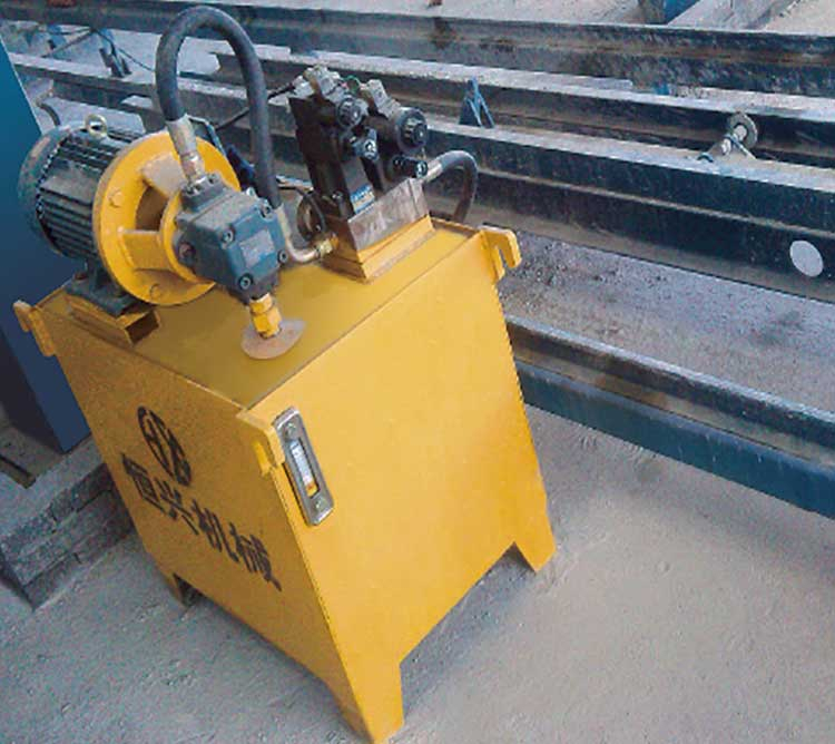 送模裝置及液壓(ya)站