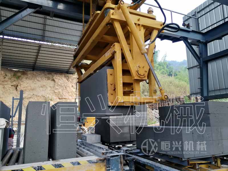 免蒸加氣混凝土(tǔ)設備試機要求